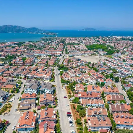 Lovely With Central Location In
