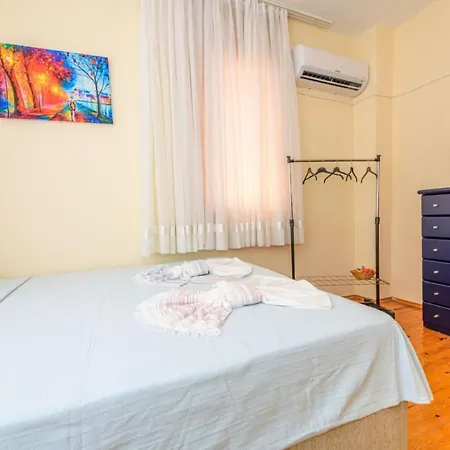 Lovely With Central Location In Villa *