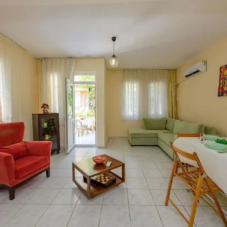 Lovely With Central Location In Villa Fethiye